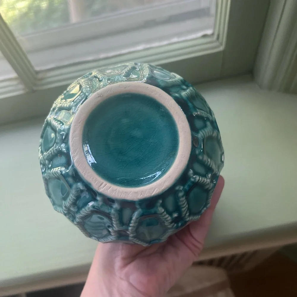 Pretty vase